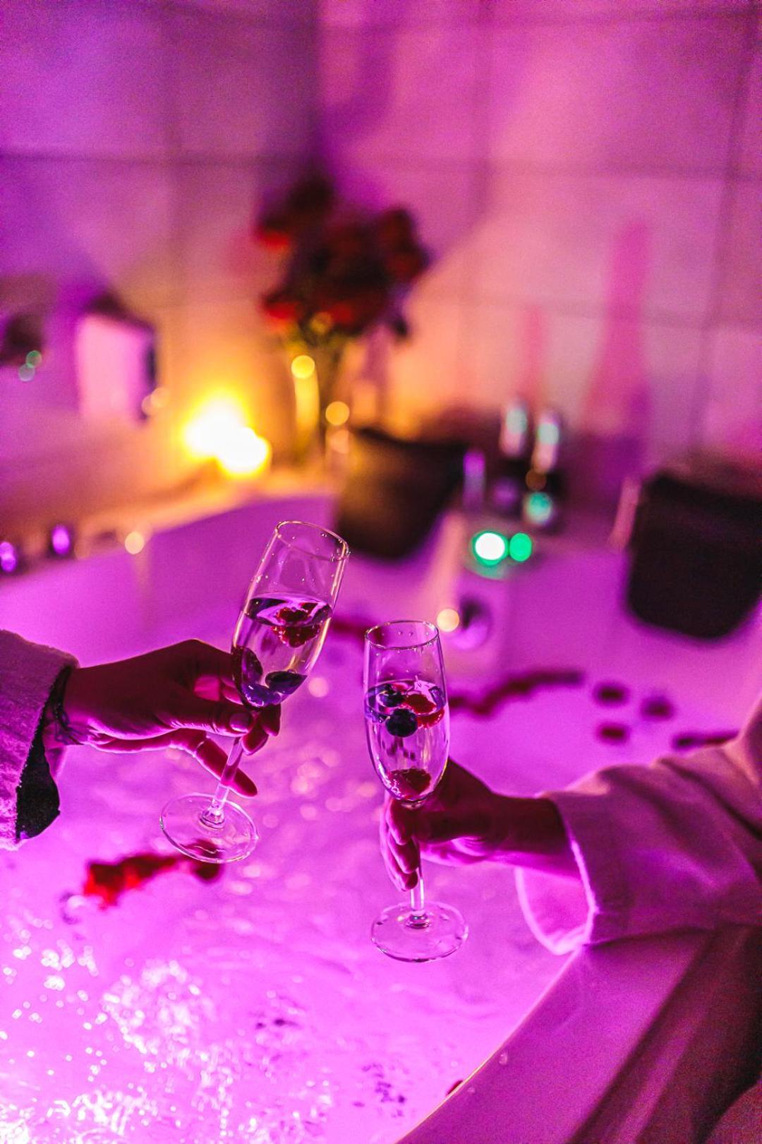 Hotel Akwawit Leszno  Eksteriør bilde
