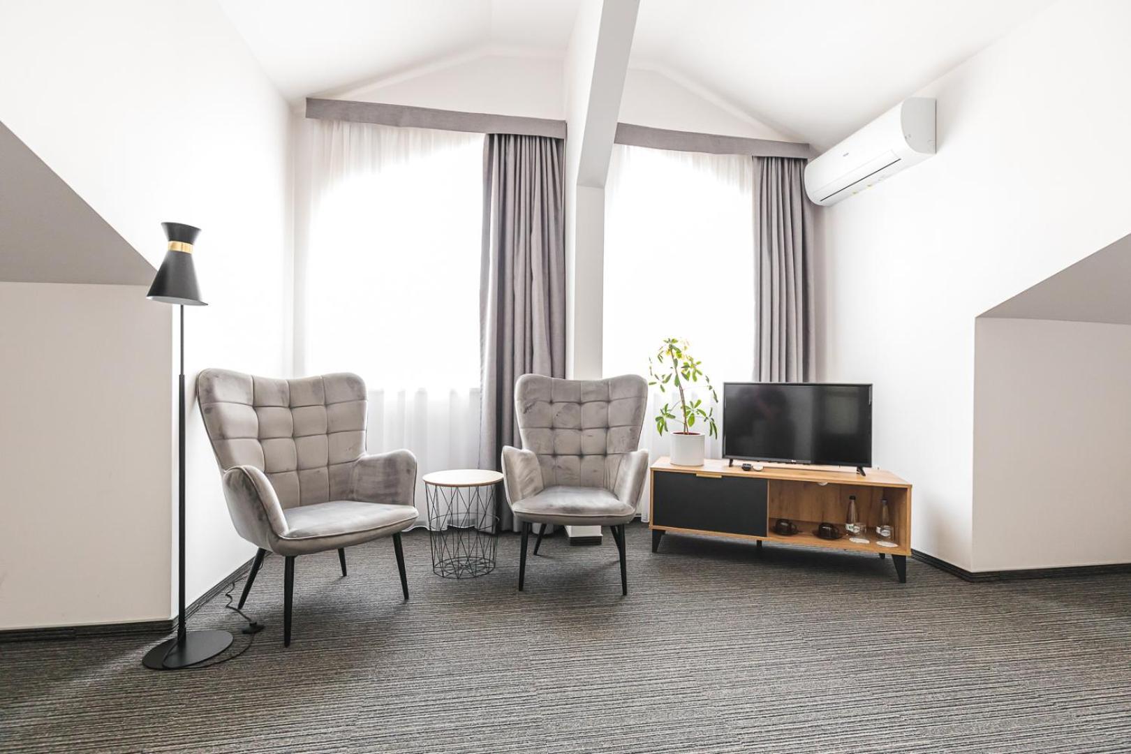 Hotel Akwawit Leszno  Eksteriør bilde