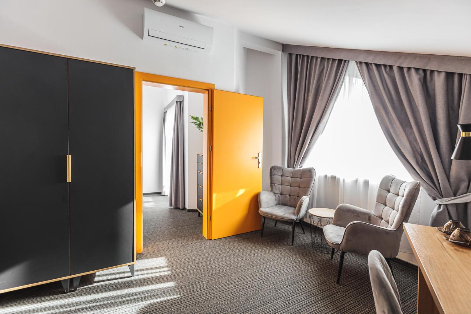 Hotel Akwawit Leszno  Eksteriør bilde