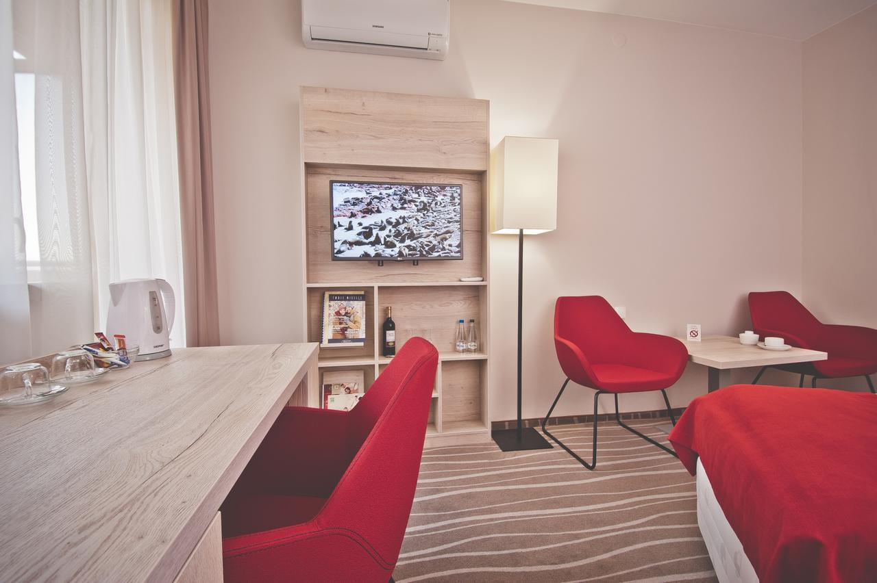 Hotel Akwawit Leszno  Eksteriør bilde